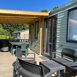 Camping Mobilhome Confort R10 Domaine De Lanniron, Quimper